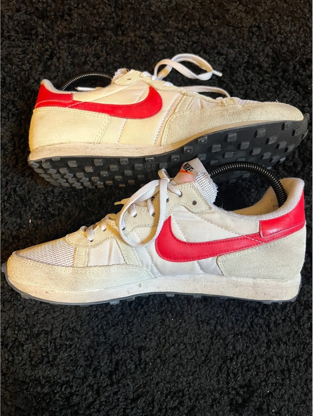 Nike Challenger OG 'White University Red'